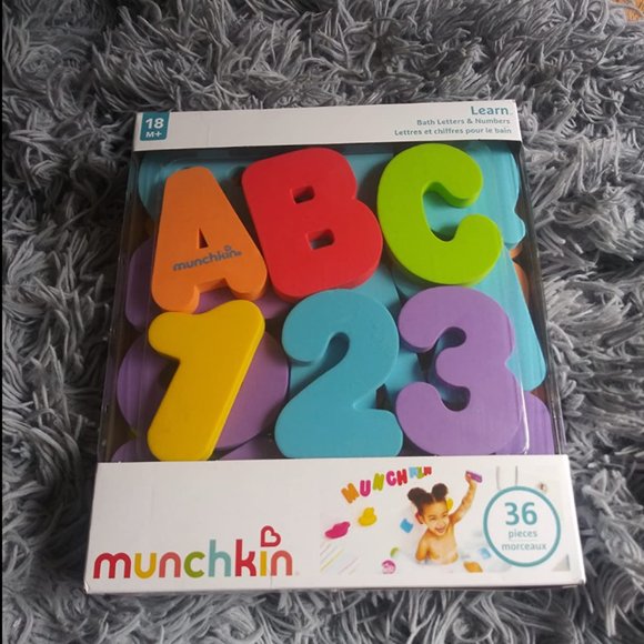 NEW Munchkin® Learn™ Bath Letters and Numbers 36pc Toddler Bath Toy - Picture 2 of 8